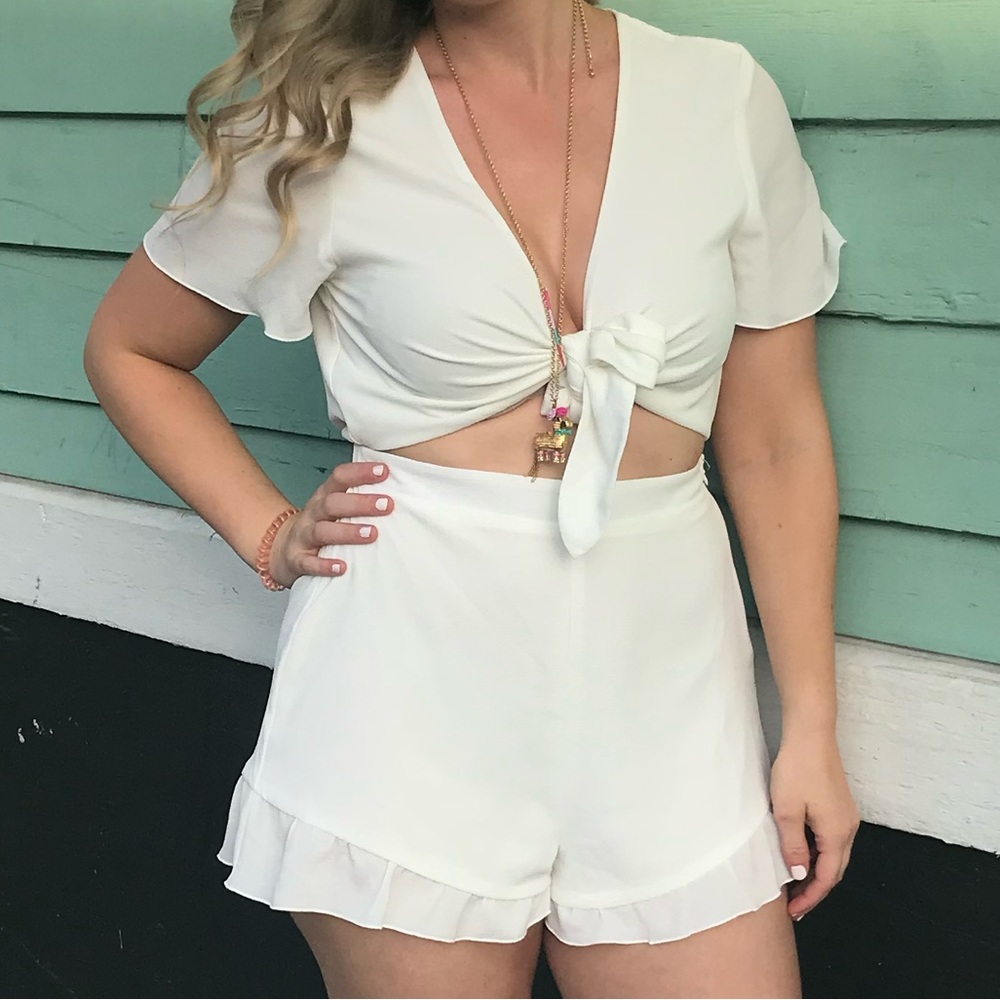 Show Me Your MuMu Romper Size Medium